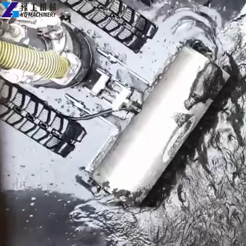 oil cleaning robot